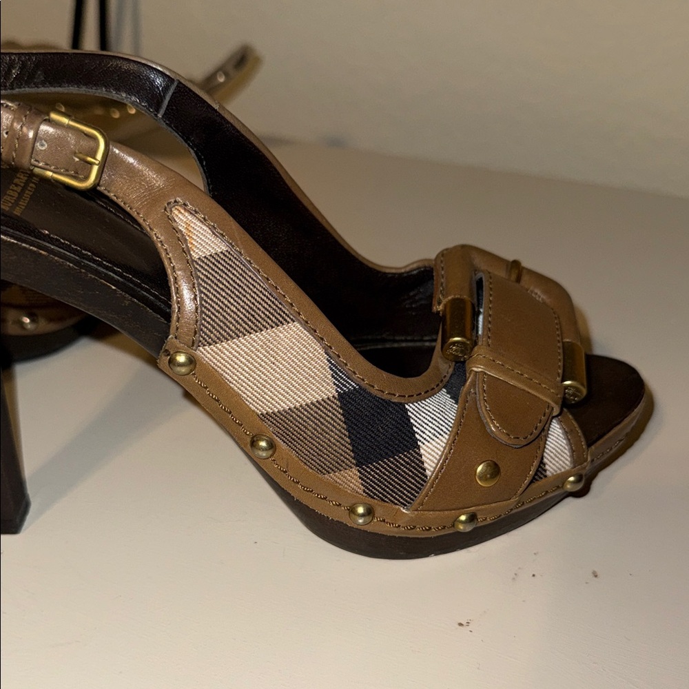 Burberry Tan & Black Check Slingback Heels - Picture 8 of 9
